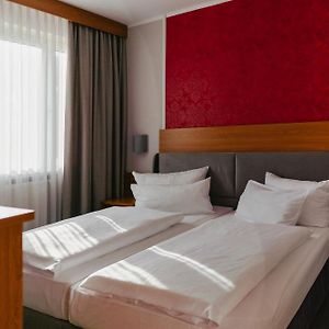 Economy Zimmer mit Kingsize-Bett
